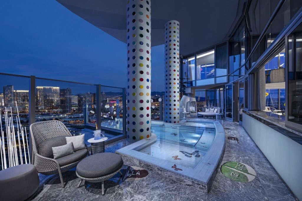 Empathy Suite Sky Villa